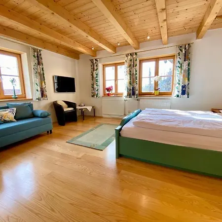 Apartment Landhaus Διαμέρισμα *